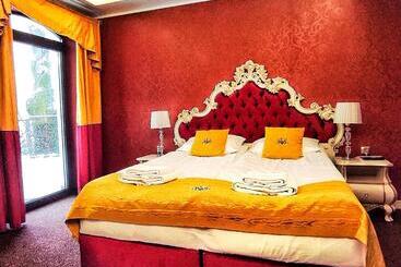 מלון דירות Royal Palace Centrum Bankietowe