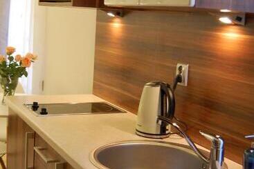 公寓式酒店  Villa Star