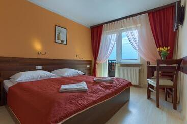 ベッドアンドブレックファースト Pensjonat Willa Szarotka