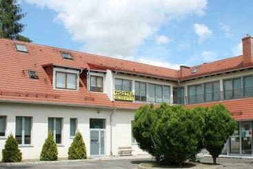 Hostel Nuove Frontiere