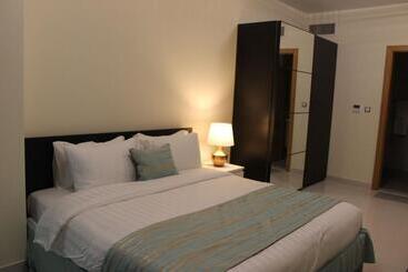 Al Manzil Residence & Suites