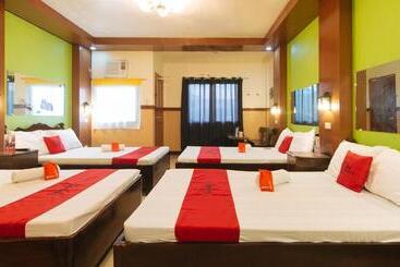 호텔 Reddoorz Plus Near Municipality Of Luisiana Laguna