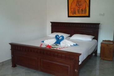 膳宿费 Bay Street