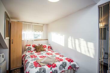 بنسيون The Avocet By #shortstaysaway