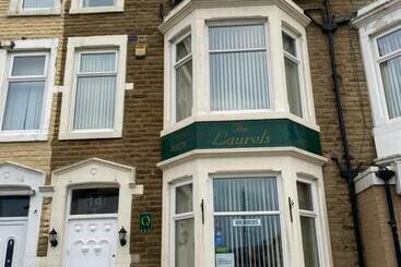 ペンション The Laurels