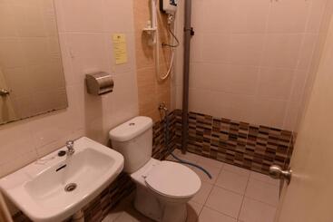 فندق صغير Desaru Penawar Inn