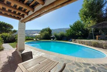 민박 Casa De Alguaztar