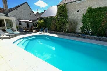 مبيت وإفطار Chambres D Hôtes L Hermine Vineuil