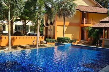 Du Sila Hotel Kohchang