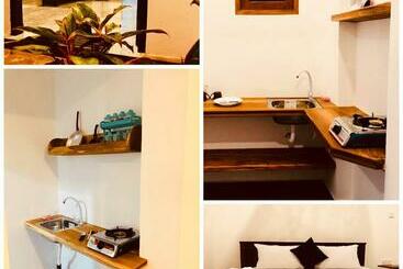 펜션 Yahas Villa Thalpe