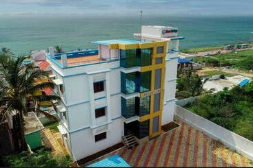 리조트 Rosan Heritage   A Beach Villa