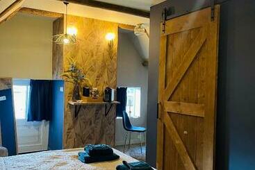 B&b Het Molenhuisje Winschoten Met Woonkamer & Keuken