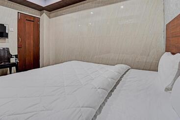 호텔 O Maharoopa Palace