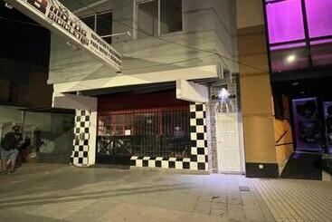 بنسيون Habitaciones Besares 161