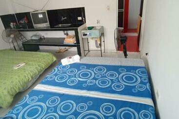 بنسيون Hostal Los ángeles Villavieja