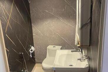 호스텔 منتجع واحة الفريد للايواء السياحي بمدينة العلا