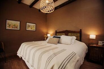 هاستل El Pinar Caballeriza