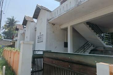 住宿加早餐  Sea Nestle Beach Home