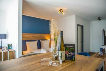 公寓式酒店  Bude16 Boardinghouse