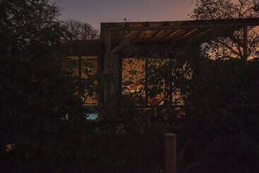 هتل Eolia Sustainable Design