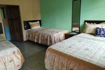 فندق Posada Don Pedro