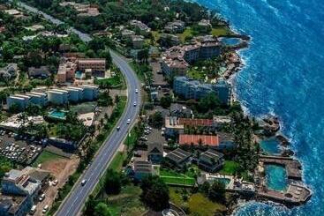 Tower Cloisters Apartments