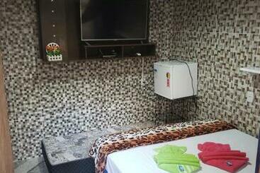 Hotel Central Parque Azul