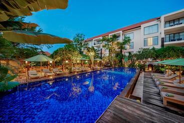 호텔 Duaraloka Sanur