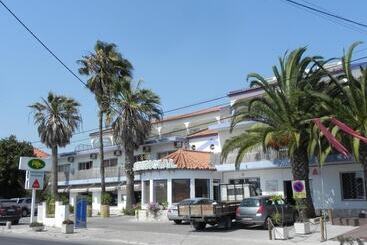 هتل Residencial Lareira Do Pinheirinho