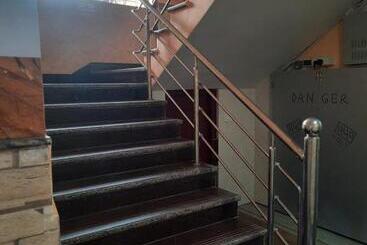 پانسیون Sandstone International