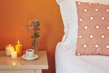 Отель Hôtel De La Plage