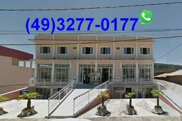 בית מלון כפרי Rafael