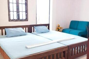 פנסיון Glance Beach Ahangama