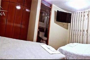 پانسیون Hostal Casa De Ana