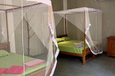 Пансион Jungle Escape Hiriketiya