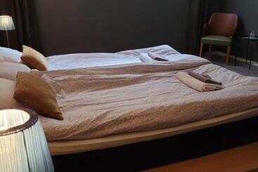 הוסטל Bokskogens Guesthouse