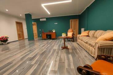 مبيت وإفطار Limatola Bnb