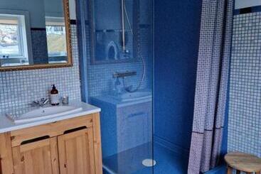 פנסיון Guesthouse Hugo