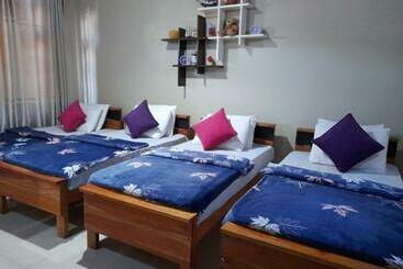 بنسيون J. D. Guest Inn