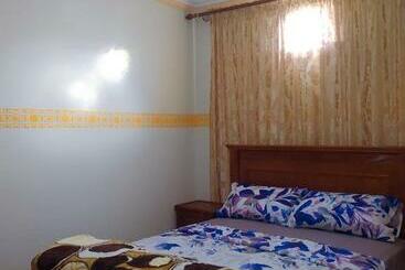 פנסיון Traditional Guest House