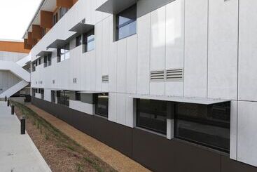 הוסטל Western Sydney University Village  Parramatta Campus