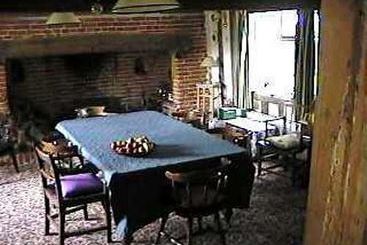 민박 High House Farm