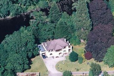 Bed and Breakfast Riverside Lodge Gardens