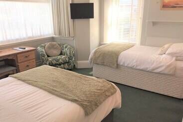 민박 Summer Breeze