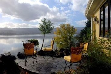 مبيت وإفطار The Villa At Little Cape Horn