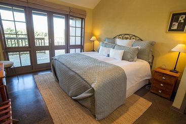 هتل Huntington Stables Retreat