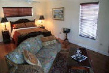 فندق Tarpon Flats Inn & Marina