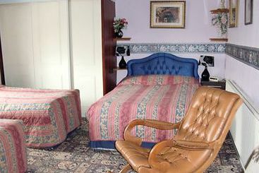 فندق Bird In Hand Inn 1774