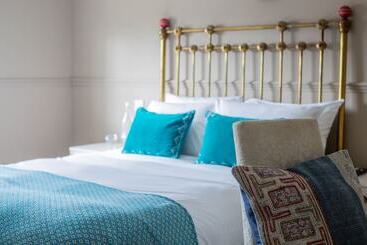 酒店 The Cricketers Inn