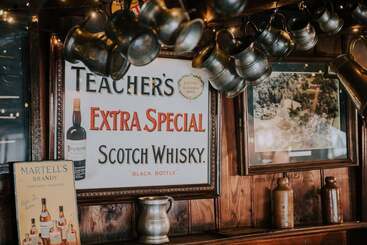 בית מלון כפרי The Falkland Arms